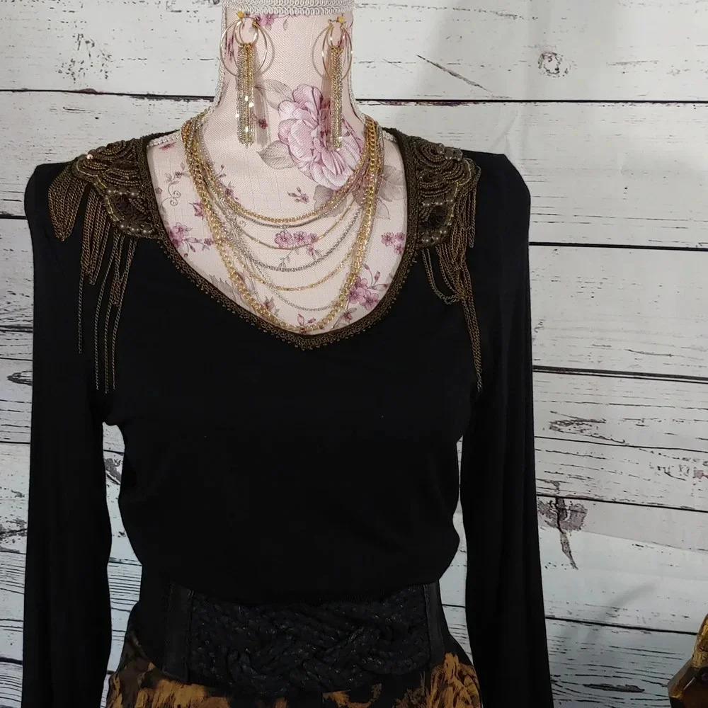 Women's Vintage Skirt by Emma James - Picture 3 of 12
